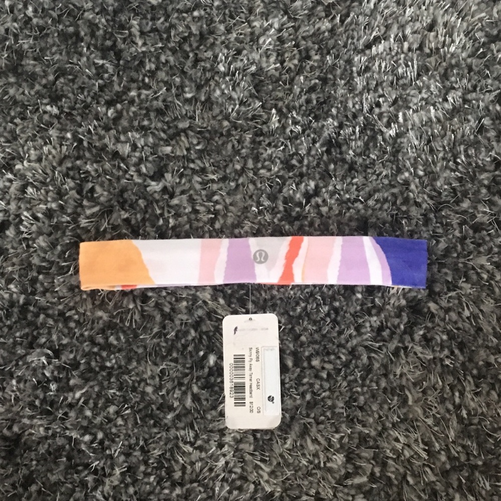 NWT! Super cute multi-colored headband
